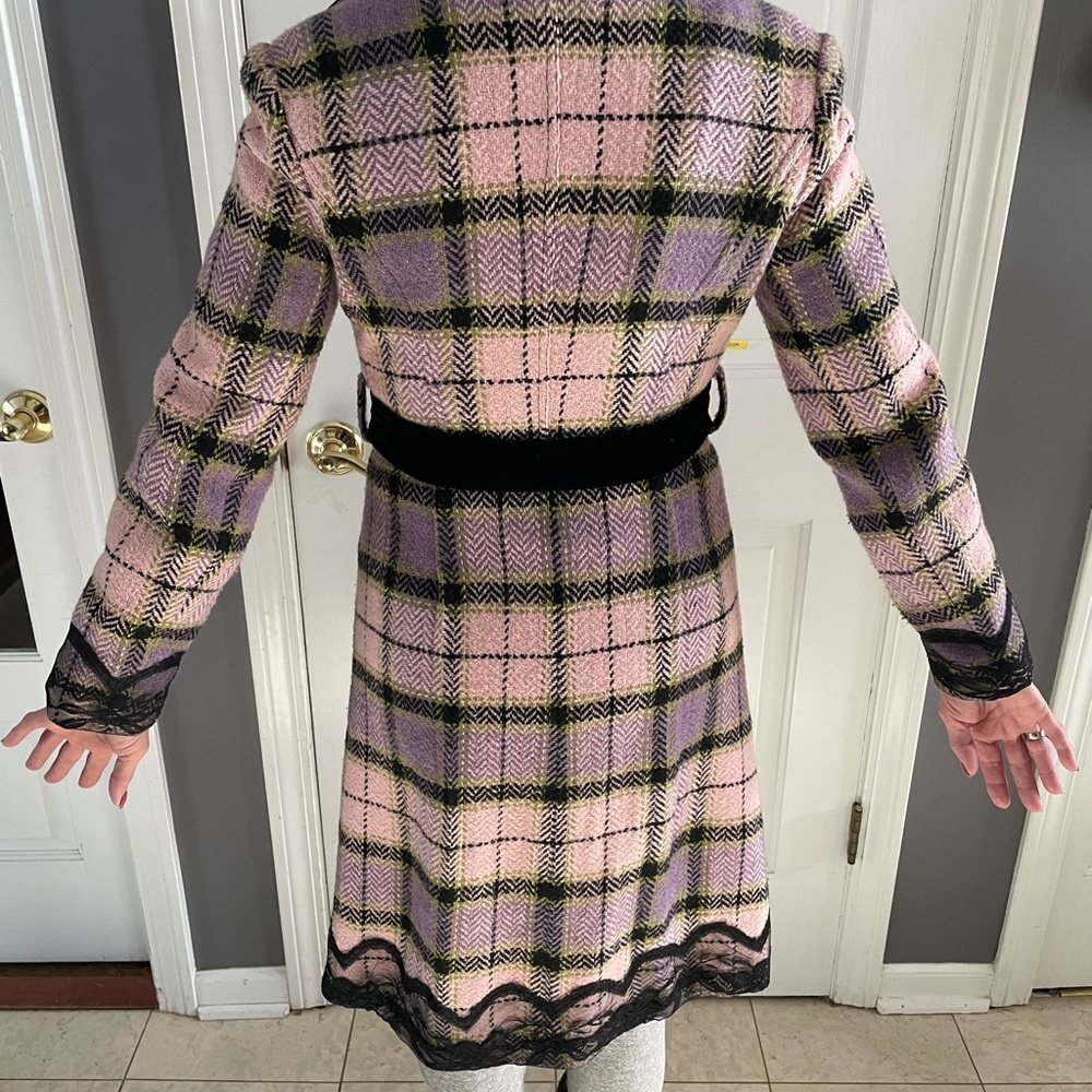 Unique Burberry Coat. Size Small / Extra Small. - image 3